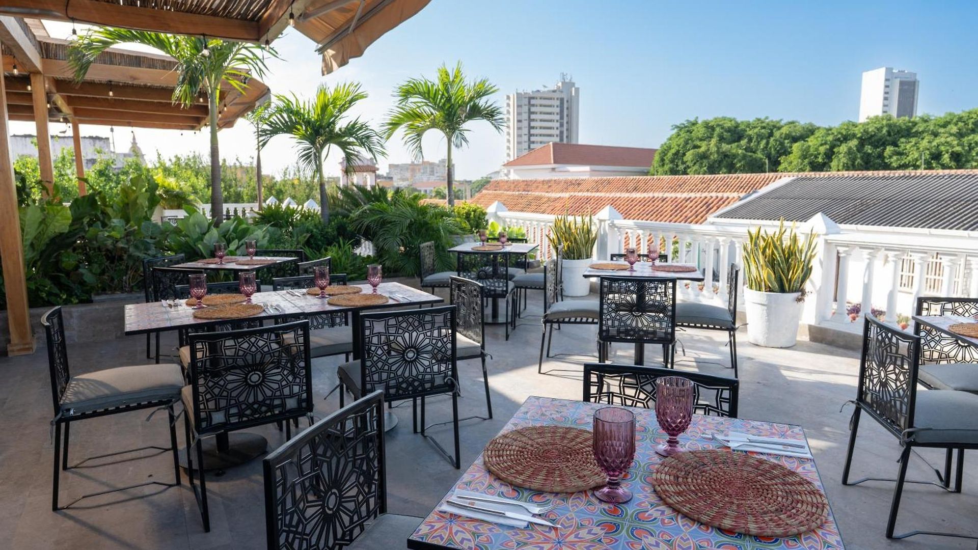 Ghl Arsenal Hotel