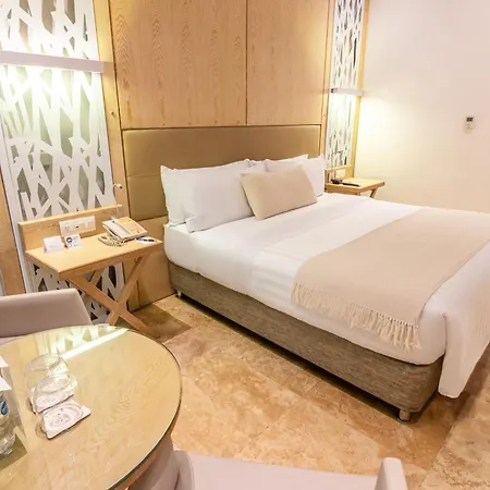 Ghl Arsenal Hotel